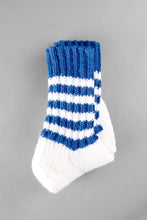 Load image into Gallery viewer, Hand Knitted Wool Finnish Socks
